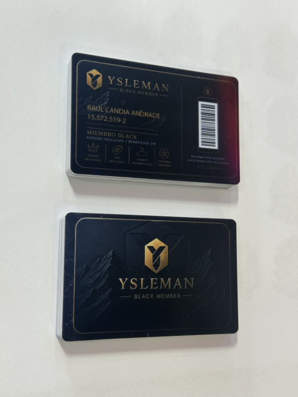 Credenciales Personalizadas Pvc Impresa / Laminada Dos Caras